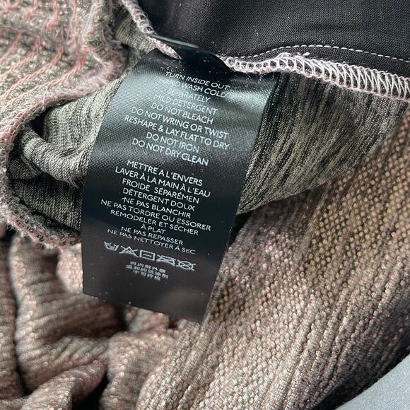 New Anthropologie Gillian Metallic Shimmer Joggers | Rose Size Small - Picture 6 of 9